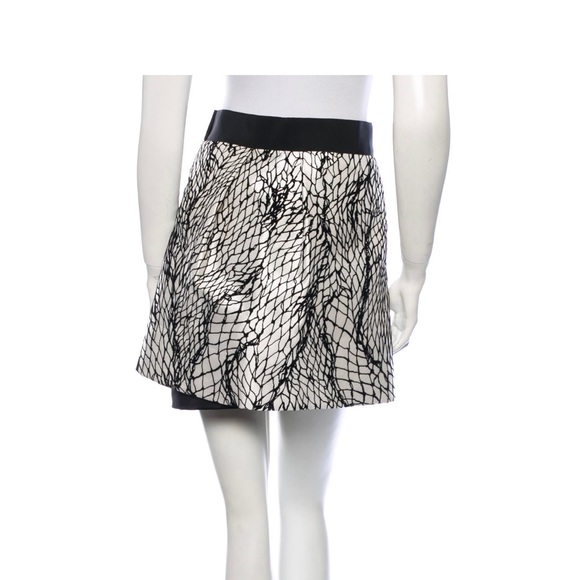 Dolce & Gabbana black and white skirt with silk underlay Size S - Picture 3 of 5